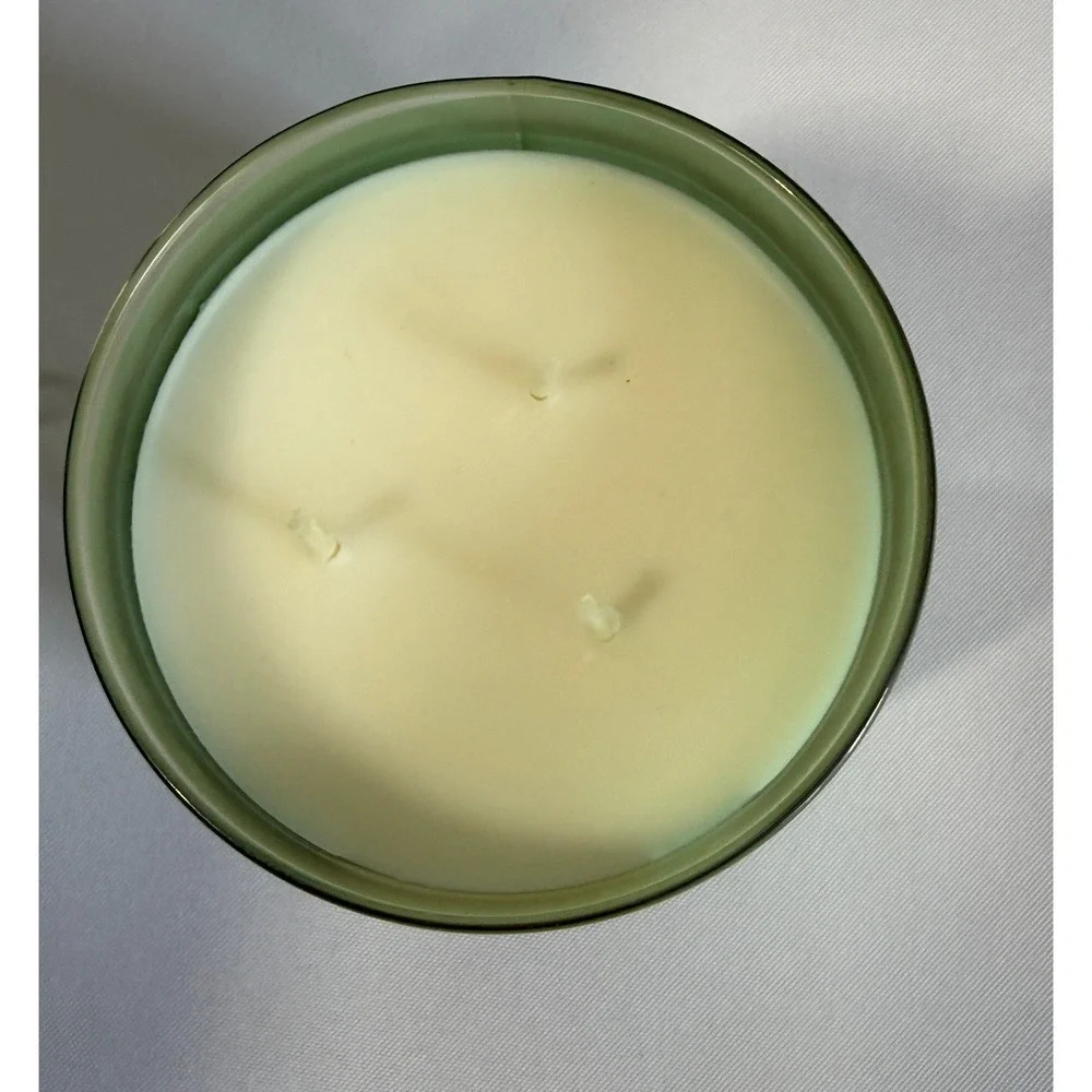 NEW Bath & Body Works Candle Emily In Paris Macaron Cloud Netflix Limited Editio